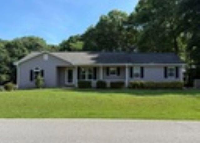 3 bedroom, 2 bathroom, 1,679 sq ft single family residence for sale at 384 SAM BROWN Boulevard, Commerce, GA 30529
