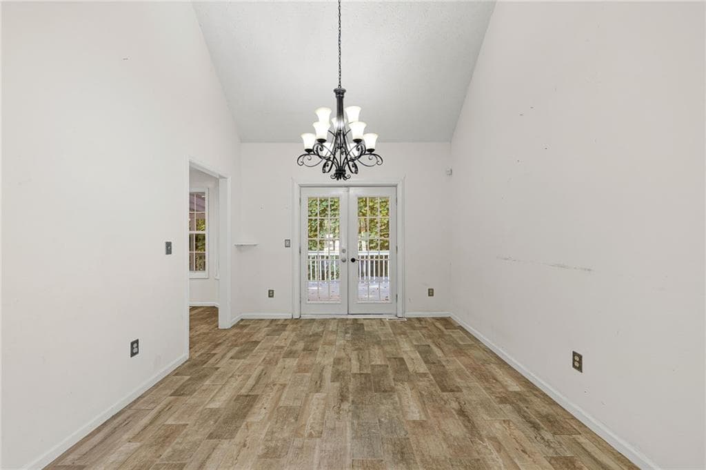 3 bedroom, 2 bathroom, 1,831 sq ft single family residence for sale at 2417 Empire Forest Drive, Tucker, GA 30084 — photo 8