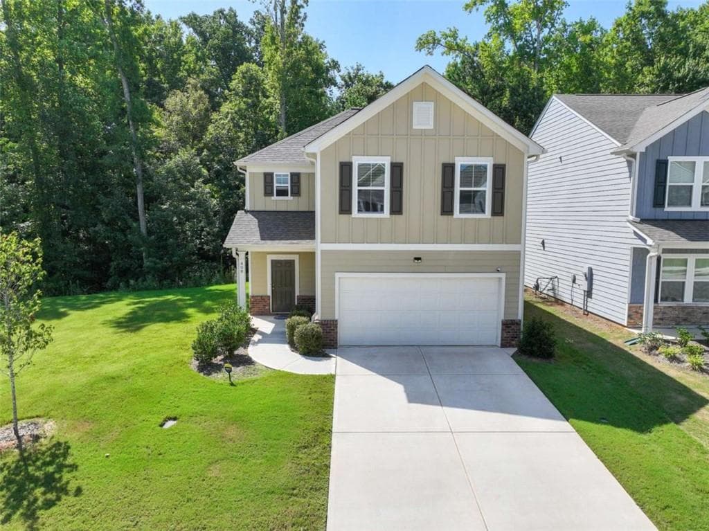 3 bedroom, 3 bathroom, 2,032 sq ft single family residence for sale at 408 Paulownia Circle, Mcdonough, GA 30253 — photo 1 of 46