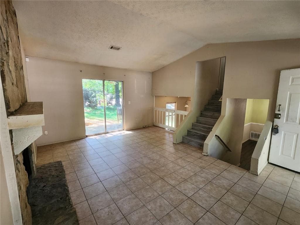 3 bedroom, 2 bathroom, 1,134 sq ft single family residence under contract at 783 Inland Way, Lilburn, GA 30047 — photo 5