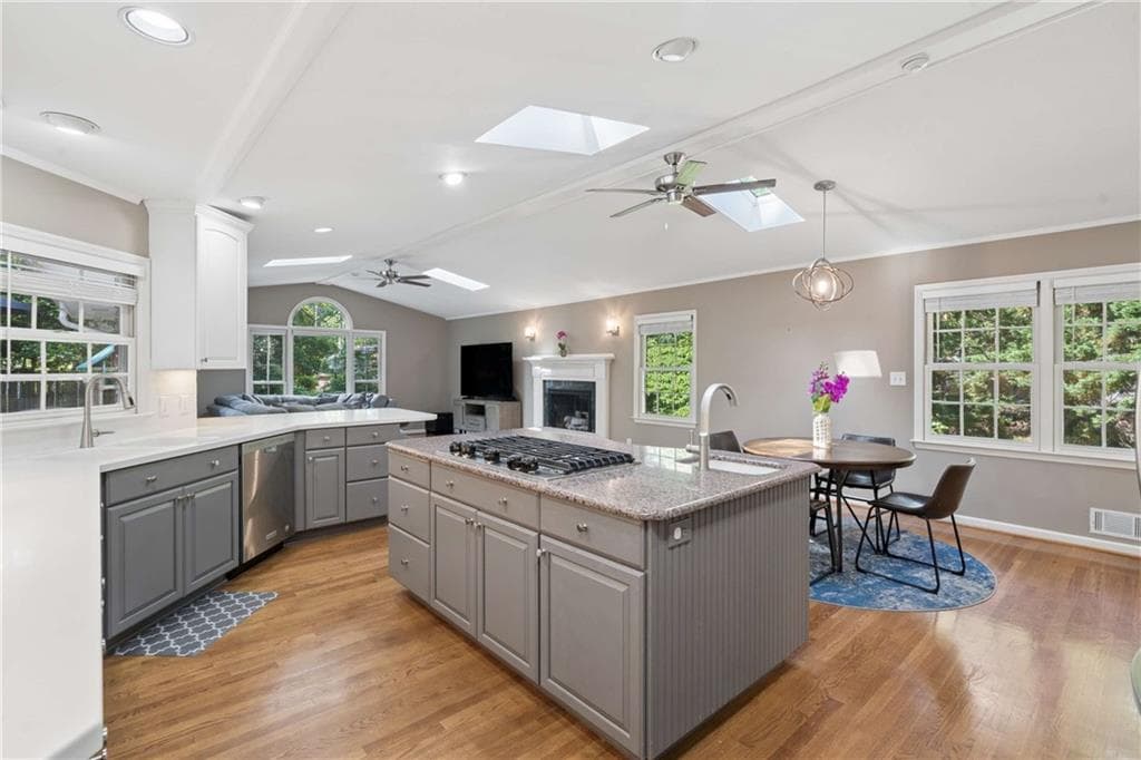 4 bedroom, 3 bathroom, 3,068 sq ft single family residence for sale at 3265 Henderson Creek Road, Atlanta, GA 30341 — photo 6