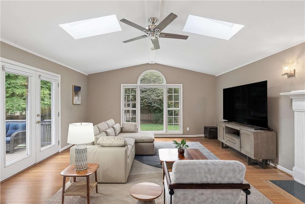 4 bedroom, 3 bathroom, 3,068 sq ft single family residence for sale at 3265 Henderson Creek Road, Atlanta, GA 30341 — photo 10