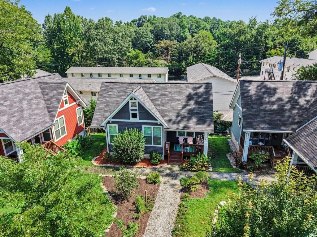 1 bedroom, 1 bathroom, 617 sq ft single family residence for sale at 1178 Vaughan Street, Clarkston, GA 30021 — photo 8
