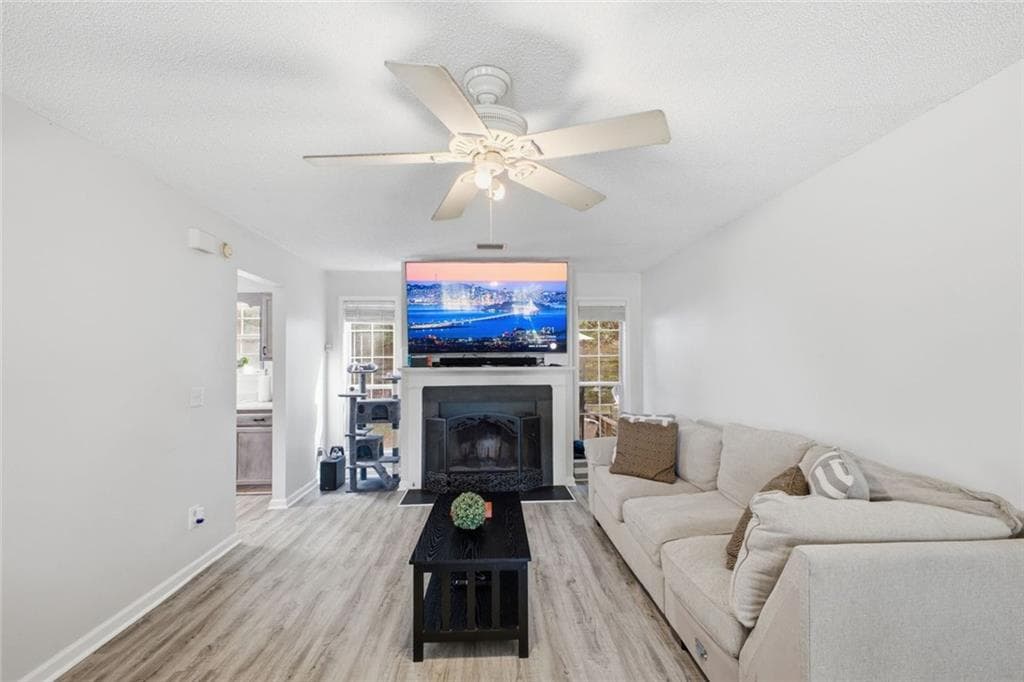 3 bedroom, 3 bathroom, 1,536 sq ft single family residence for sale at 4761 Limestone Lane, Acworth, GA 30102 — photo 8