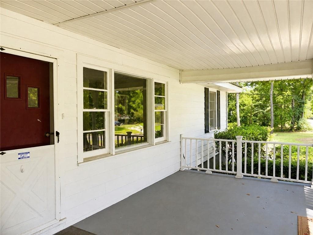 3 bedroom, 2 bathroom, 1,440 sq ft single family residence for sale at 1660 Old Alabama Road, Austell, GA 30168 — photo 5