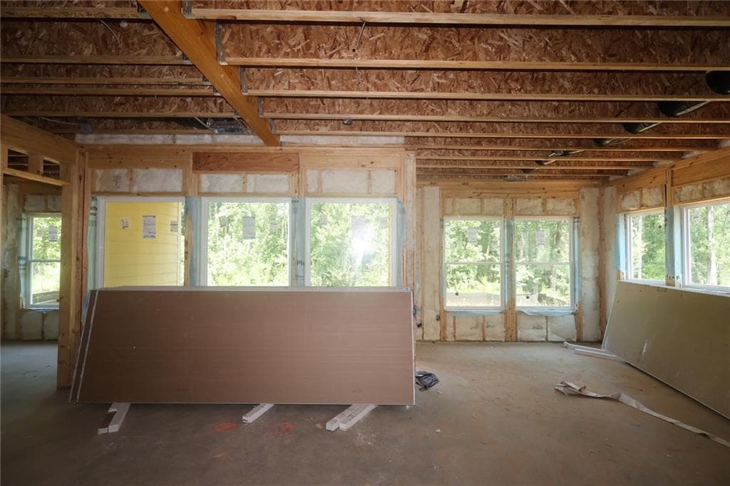 5 bedroom, 5 bathroom, 3,173 sq ft single family residence for sale at 4825 Beechnut Circle, Cumming, GA 30028 — photo 6