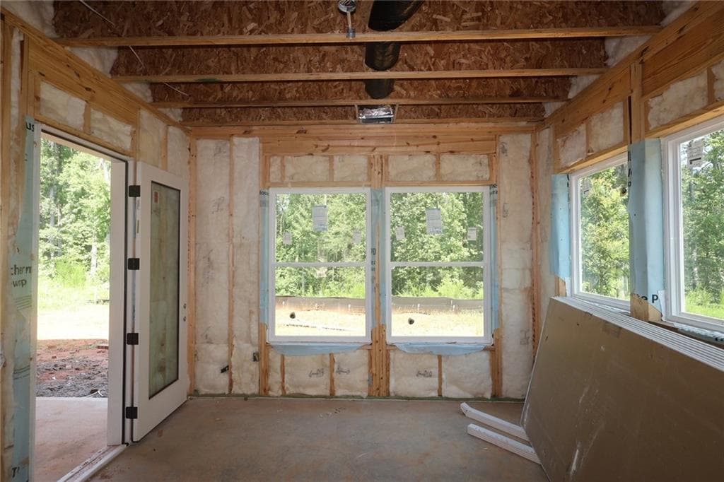 5 bedroom, 5 bathroom, 3,173 sq ft single family residence for sale at 4825 Beechnut Circle, Cumming, GA 30028 — photo 8