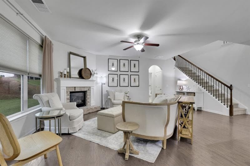 5 bedroom, 3 bathroom, 2,807 sq ft single family residence for rent at 6185 Vista Crossing Way, Cumming, GA 30028 for $3,000 a month — photo 7