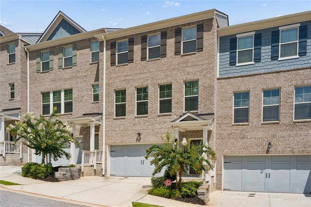3 bedroom, 4 bathroom, 2,018 sq ft townhouse for sale at 217 Matson Run, Mableton, GA 30126 — photo 2