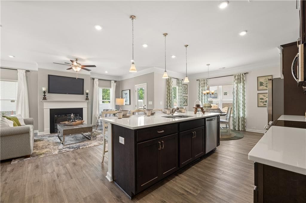 3 bedroom, 3 bathroom, 1,933 sq ft single family residence under contract at 63 Southland Drive, Ringgold, GA 30736 — photo 3