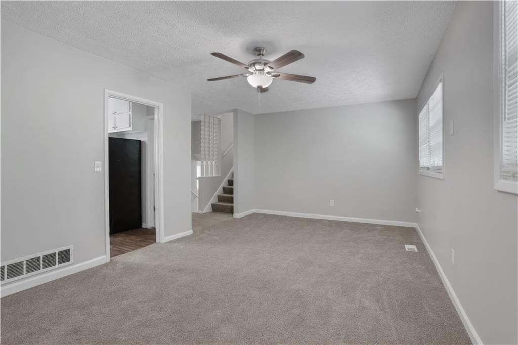 3 bedroom, 2 bathroom, 1,688 sq ft single family residence under contract at 4329 Cedar Ridge Trail, Stone Mountain, GA 30083 — photo 10