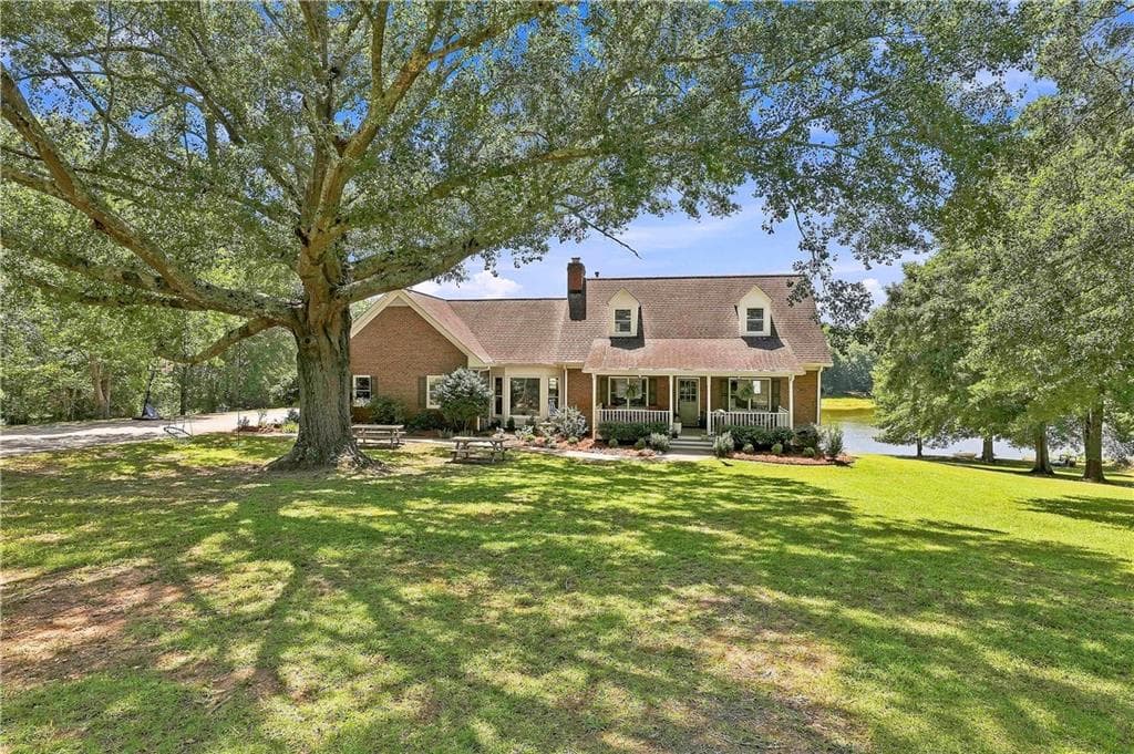 4 bedroom, 4 bathroom, 2,539 sq ft single family residence for sale at 245 Pine Knott Road, Fayetteville, GA 30214 — photo 9