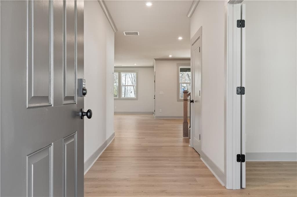 6 bedroom, 4 bathroom, 3,177 sq ft single family residence for sale at 3191 Ace Boulevard, Lawrenceville, GA 30043 — photo 4