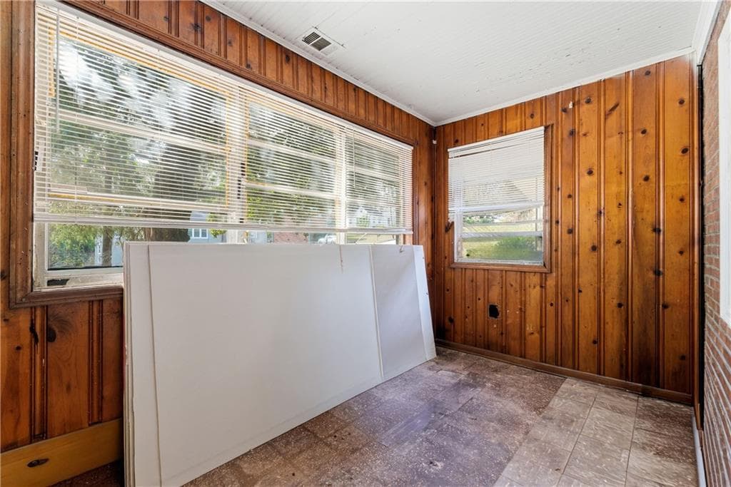 4 bedroom, 2 bathroom, 1,695 sq ft single family residence for sale at 1431 NW SHARON Street, Atlanta, GA 30314 — photo 10