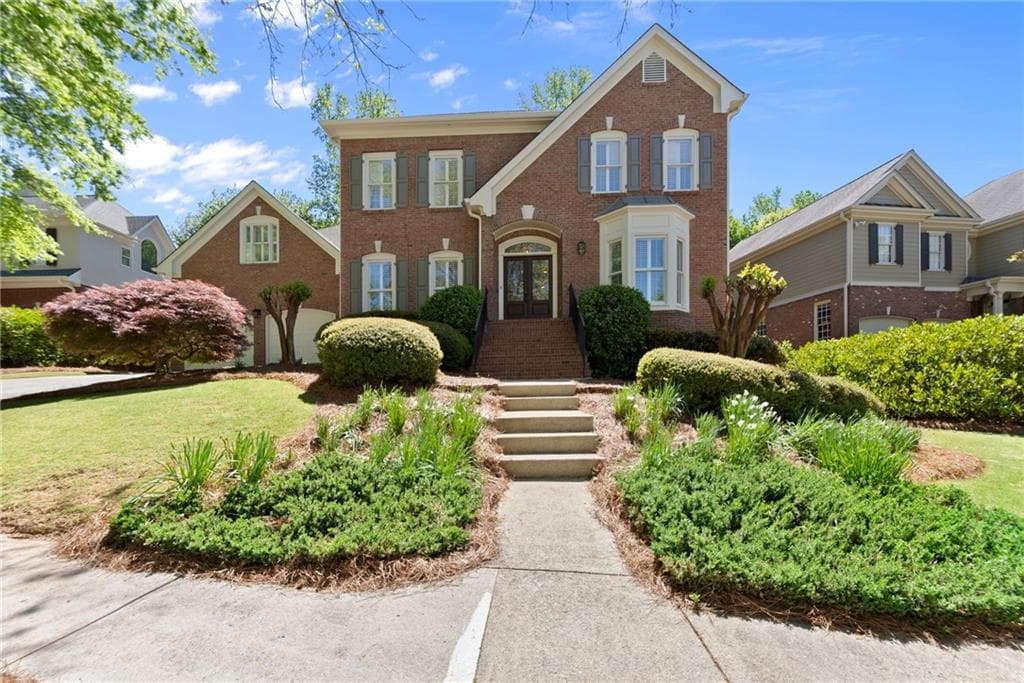 5 bedroom, 6 bathroom, 6,225 sq ft single family residence for sale at 960 Allen Lake Lane, Suwanee, GA 30024 — photo 6