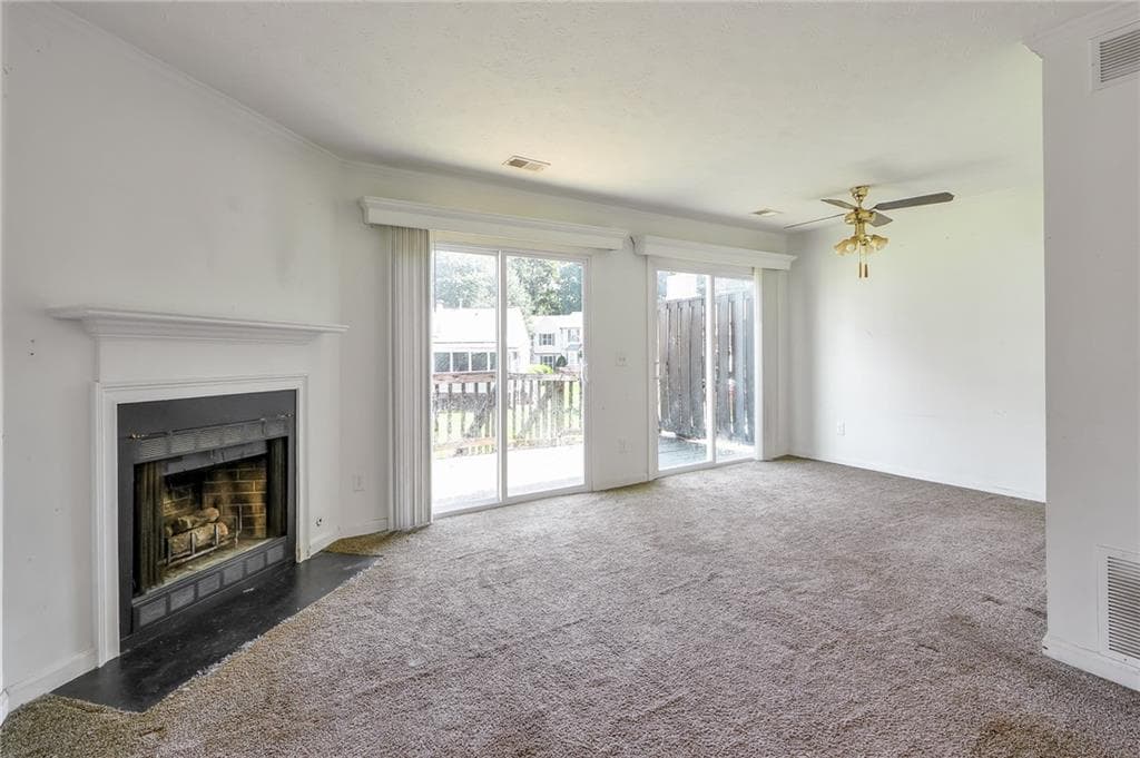 3 bedroom, 3 bathroom, 1,408 sq ft townhouse under contract at 502 Harbor Lake Court, Marietta, GA 30066 — photo 3