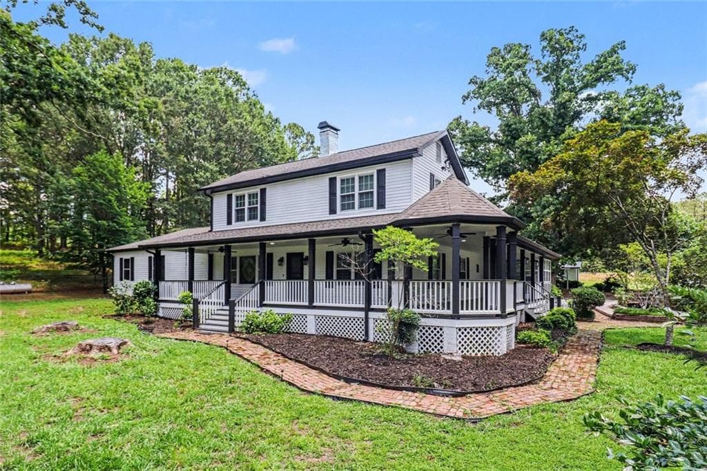 4 bedroom, 3 bathroom, 3,627 sq ft single family residence for rent at 813 Sandy Creek Road, Fayetteville, GA 30214 for $6,200 a month — photo 1 of 41