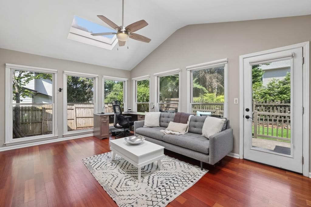 3 bedroom, 3 bathroom, 2,801 sq ft single family residence under contract at 1132 Oakland Trace, Brookhaven, GA 30319 — photo 6
