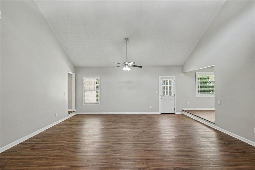 3 bedroom, 2 bathroom, 1,878 sq ft single family residence for sale at 3099 Shoal Creek Court, Rex, GA 30273 — photo 8