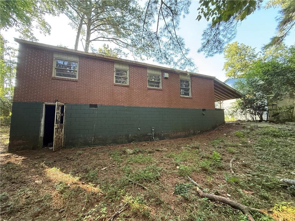 3 bedroom, 1 bathroom, 1,025 sq ft single family residence for sale at 264 NW Fairburn Rd NW, Atlanta, GA 30331 — photo 7