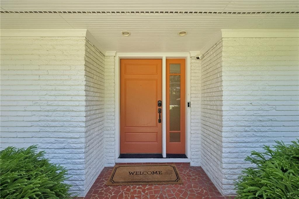 3 bedroom, 3 bathroom, 2,873 sq ft single family residence for sale at 1887 Lenox Road, Atlanta, GA 30306 — photo 2