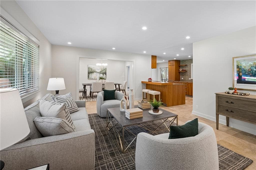 3 bedroom, 3 bathroom, 2,873 sq ft single family residence for sale at 1887 Lenox Road, Atlanta, GA 30306 — photo 5