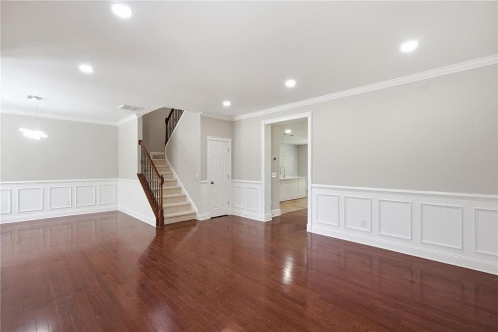 5 bedroom, 3 bathroom, 3,992 sq ft single family residence for sale at 1203 Lanier Springs Drive, Buford, GA 30518 — photo 9