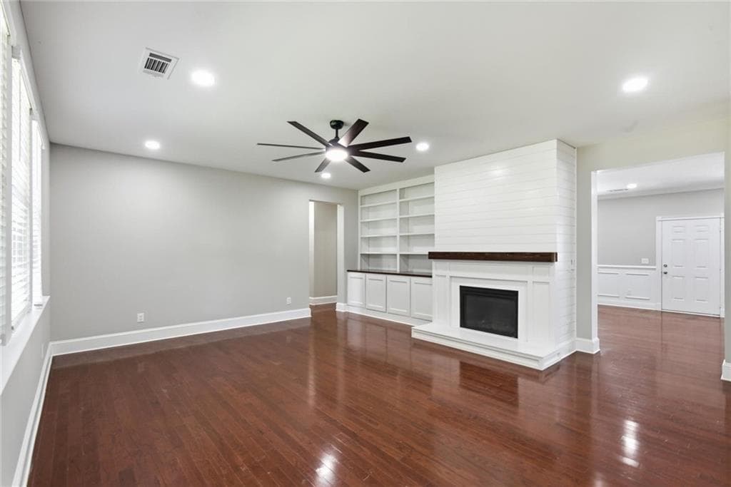 5 bedroom, 3 bathroom, 3,992 sq ft single family residence for sale at 1203 Lanier Springs Drive, Buford, GA 30518 — photo 5