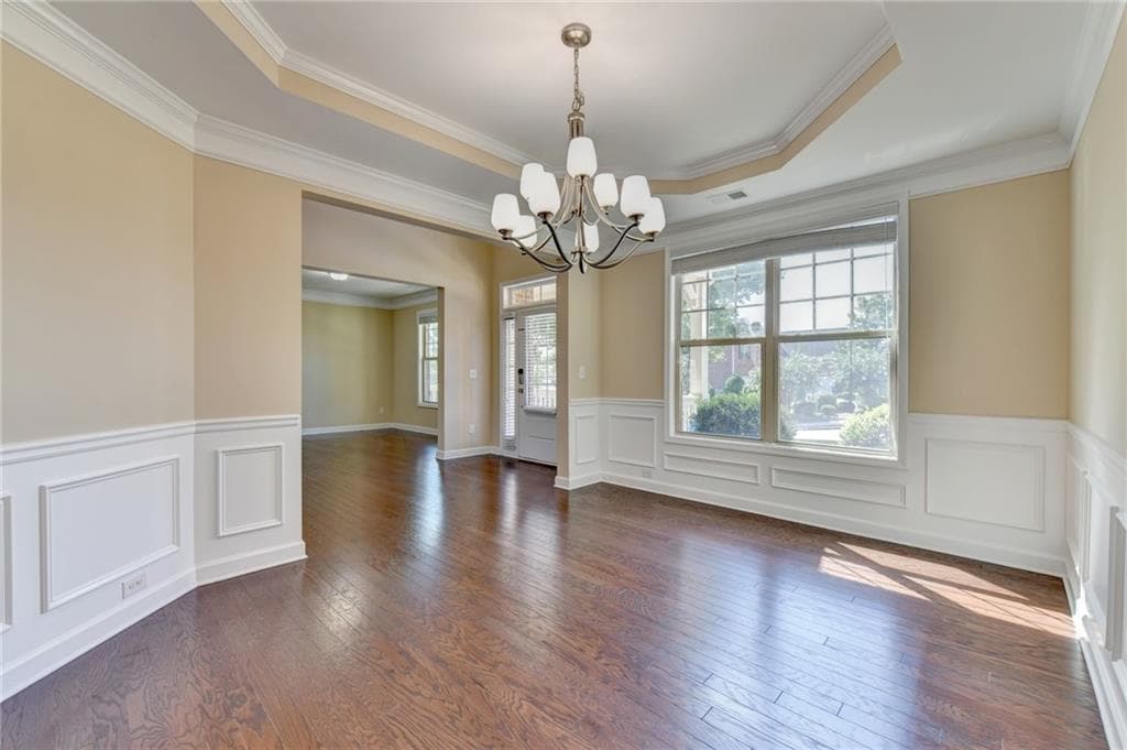 5 bedroom, 4 bathroom, 4,558 sq ft single family residence for sale at 1705 Blackstone Avenue, Cumming, GA 30041 — photo 7