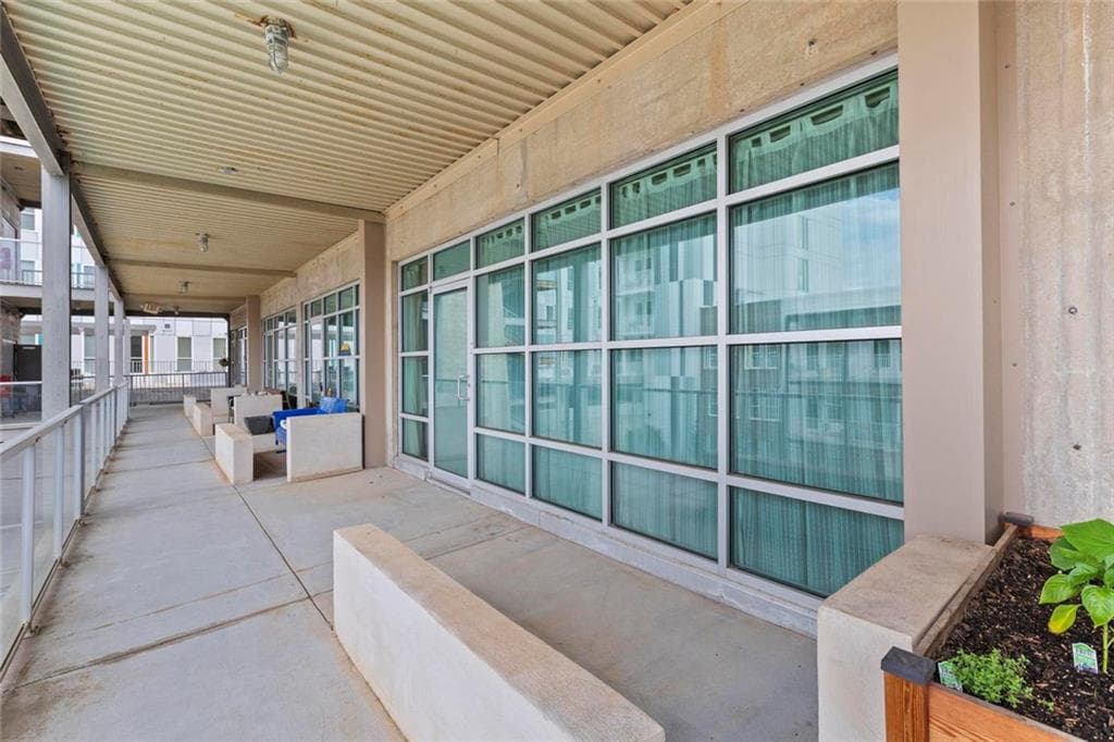 2 bedroom, 2 bathroom, 1,373 sq ft condominium for sale at 890 Memorial Drive 207, Atlanta, GA 30316 — photo 6