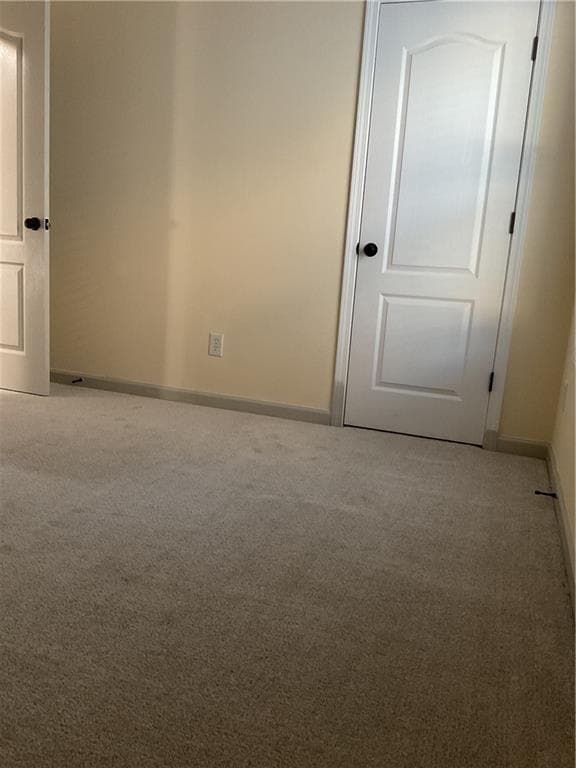 4 bedroom, 2 bathroom, 2,708 sq ft single family residence for sale at 1161 Rose Terrace Circle, Loganville, GA 30052 — photo 5