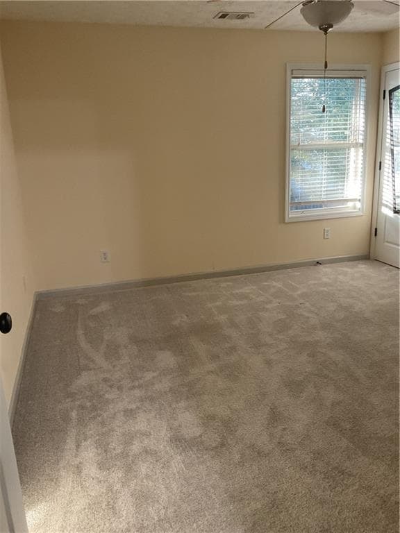 4 bedroom, 2 bathroom, 2,708 sq ft single family residence for sale at 1161 Rose Terrace Circle, Loganville, GA 30052 — photo 6
