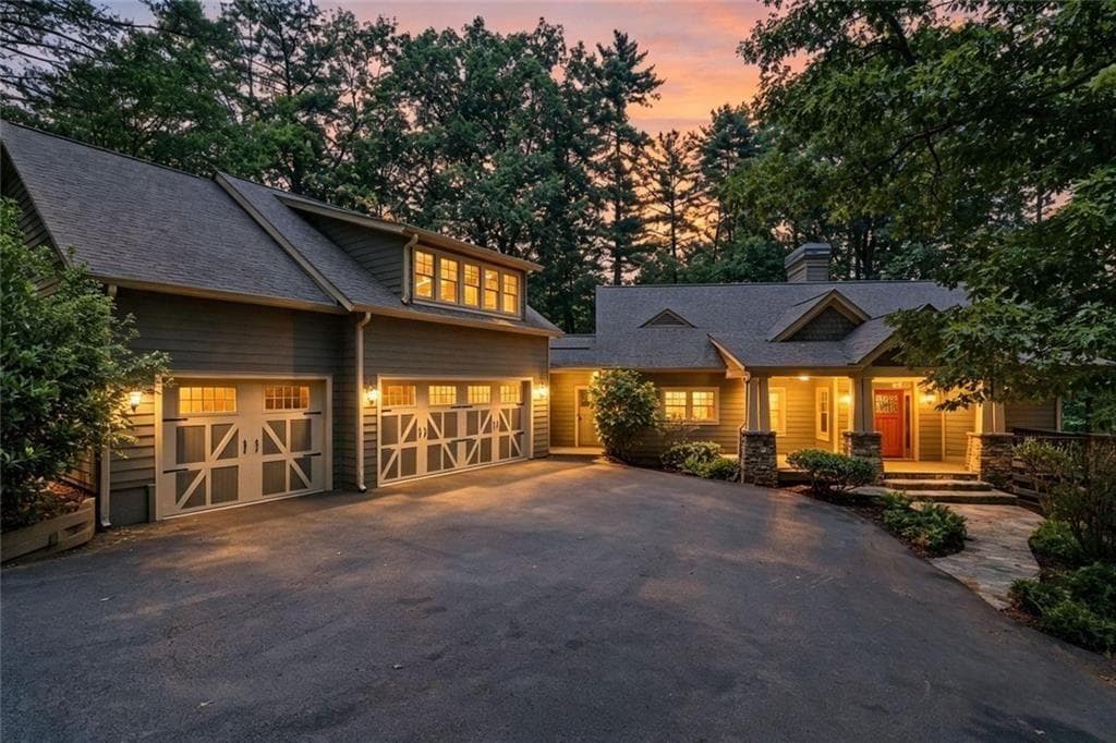 3 bedroom, 4 bathroom, 4,078 sq ft single family residence for sale at 927 Wildcat Drive, Big Canoe, GA 30143 — photo 3