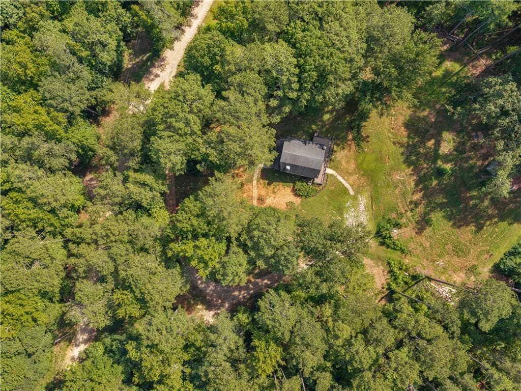 4 bedroom, 2 bathroom, 2,079 sq ft single family residence under contract at 195 Bulloch Road, Covington, GA 30016 — photo 3