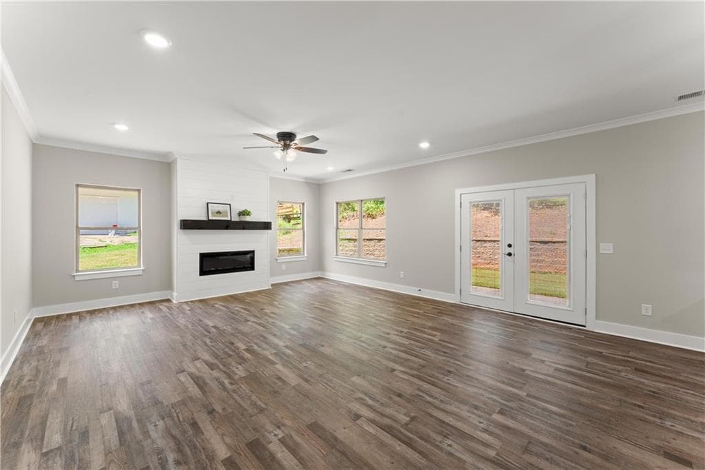 4 bedroom, 3 bathroom, 2,028 sq ft single family residence under contract at 1367 Old Shoal Creek Trail, Canton, GA 30114 — photo 9