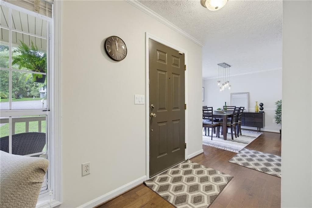 3 bedroom, 3 bathroom, 2,024 sq ft single family residence under contract at 2397 June Springs Drive, Marietta, GA 30008 — photo 4