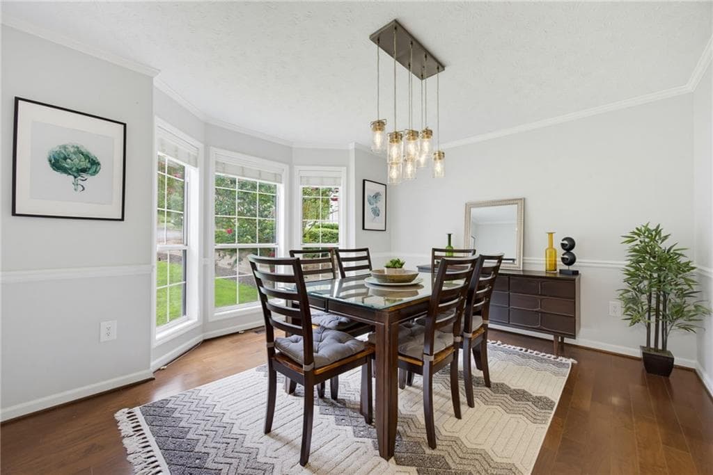 3 bedroom, 3 bathroom, 2,024 sq ft single family residence under contract at 2397 June Springs Drive, Marietta, GA 30008 — photo 5