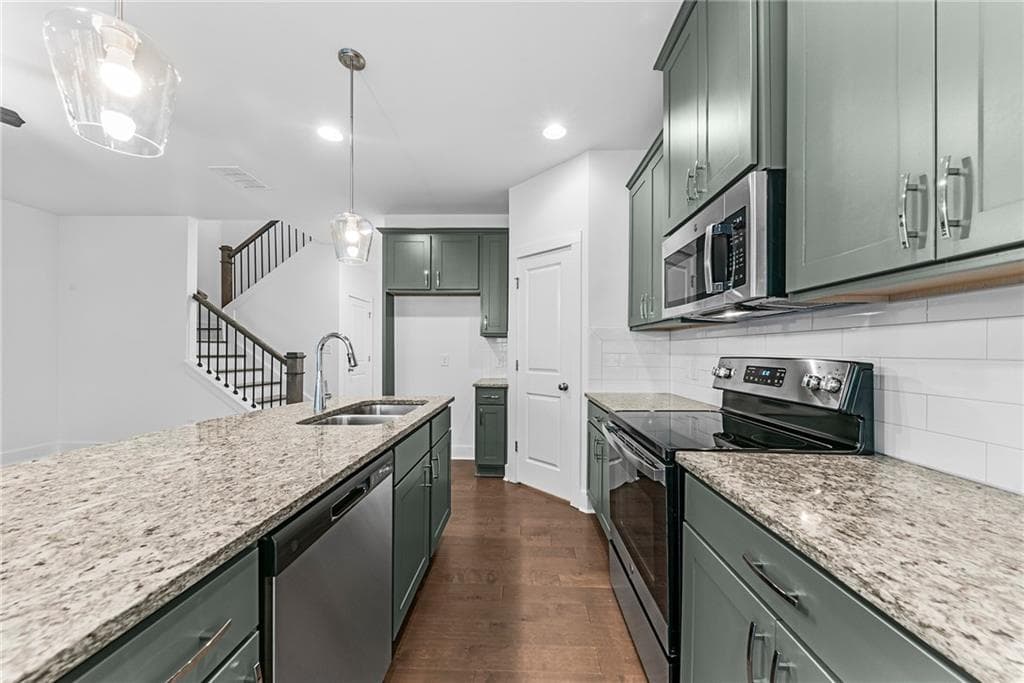 3 bedroom, 3 bathroom, 1,829 sq ft townhouse for sale at 487 Auburn Valley Way 186, Auburn, GA 30011 — photo 8