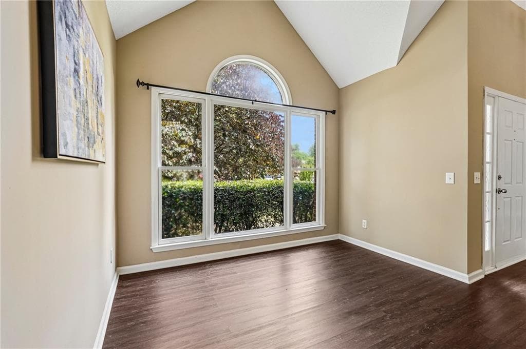 4 bedroom, 3 bathroom, 2,216 sq ft single family residence for sale at 6395 Seymour Court, Acworth, GA 30101 — photo 9