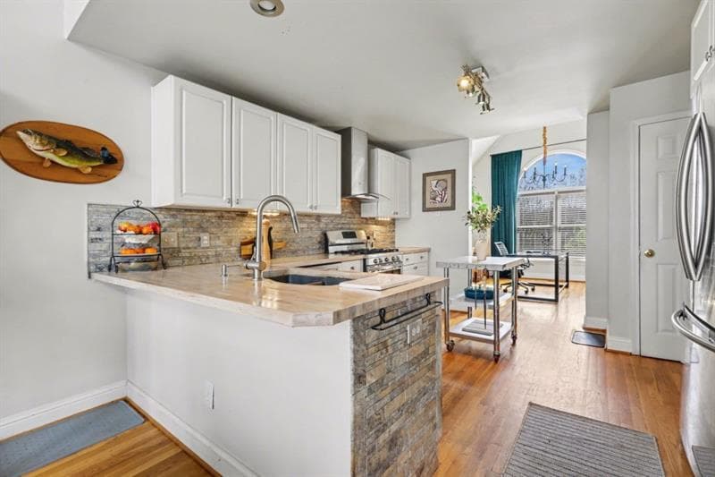 4 bedroom, 3 bathroom, 3,752 sq ft single family residence for sale at 210 Wrights Mill, Canton, GA 30115 — photo 3