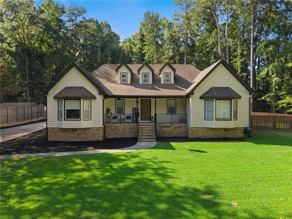 4 bedroom, 3 bathroom, 3,193 sq ft single family residence for sale at 3525 Rock Falls Drive, Snellville, GA 30039