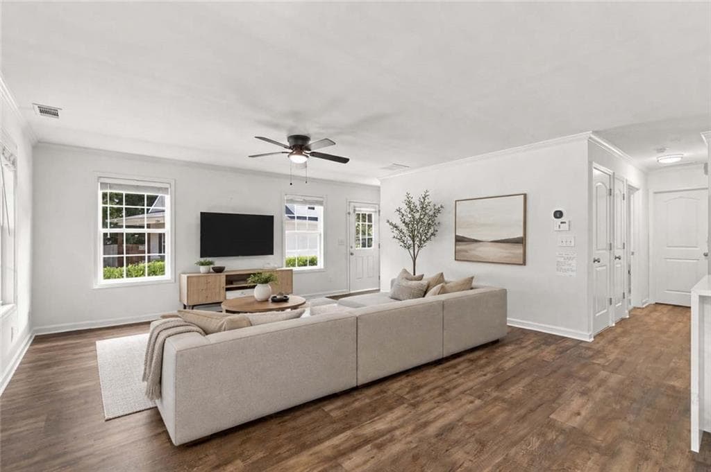 3 bedroom, 2 bathroom, 1,418 sq ft single family residence for sale at 728 Skyview Drive, Marietta, GA 30060 — photo 5