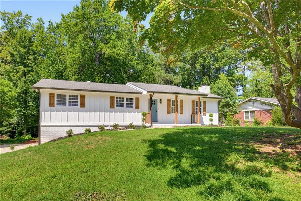 4 bedroom, 3 bathroom, 2,182 sq ft single family residence for sale at 3343 Corral Drive, Marietta, GA 30066 — photo 1 of 43