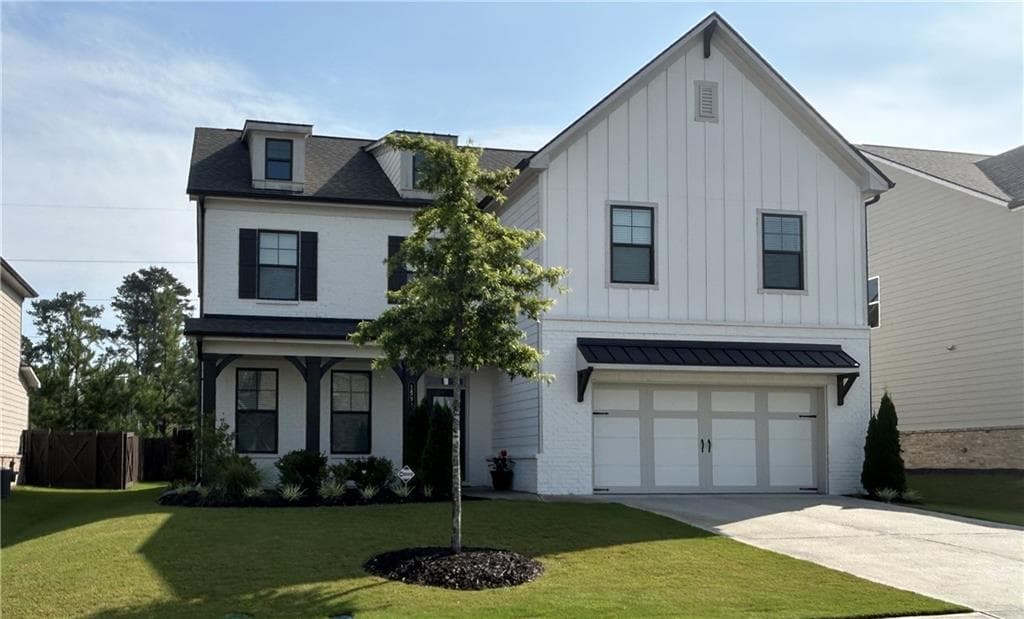 5 bedroom, 4 bathroom, 3,219 sq ft single family residence for sale at 1533 Dover Creek Lane, Lawrenceville, GA 30045 — photo 2