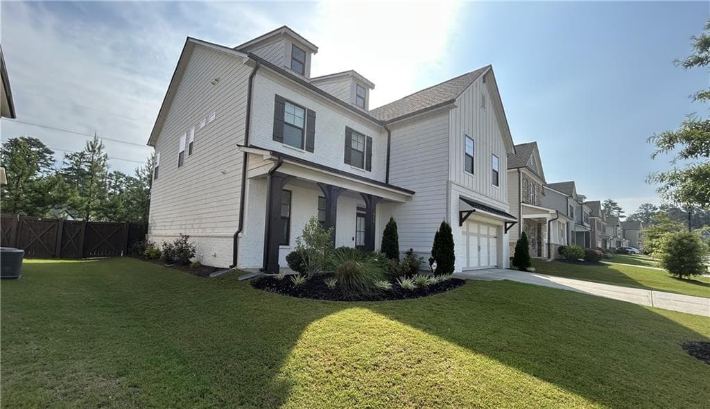5 bedroom, 4 bathroom, 3,219 sq ft single family residence for sale at 1533 Dover Creek Lane, Lawrenceville, GA 30045 — photo 3