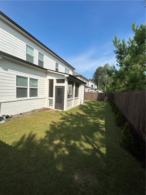 5 bedroom, 4 bathroom, 3,219 sq ft single family residence for sale at 1533 Dover Creek Lane, Lawrenceville, GA 30045 — photo 4