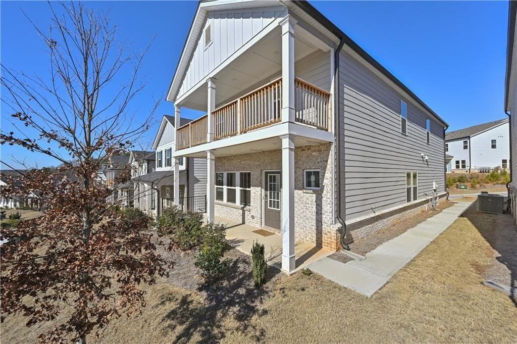 3 bedroom, 3 bathroom, 2,064 sq ft single family residence for sale at 1280 Lyon way Drive, Lawrenceville, GA 30044 — photo 2