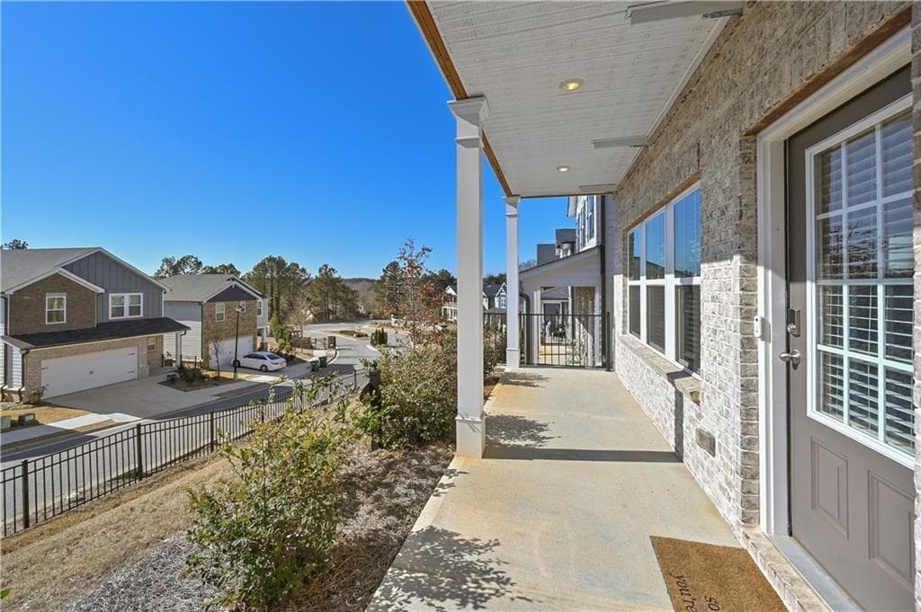 3 bedroom, 3 bathroom, 2,064 sq ft single family residence for sale at 1280 Lyon way Drive, Lawrenceville, GA 30044 — photo 3