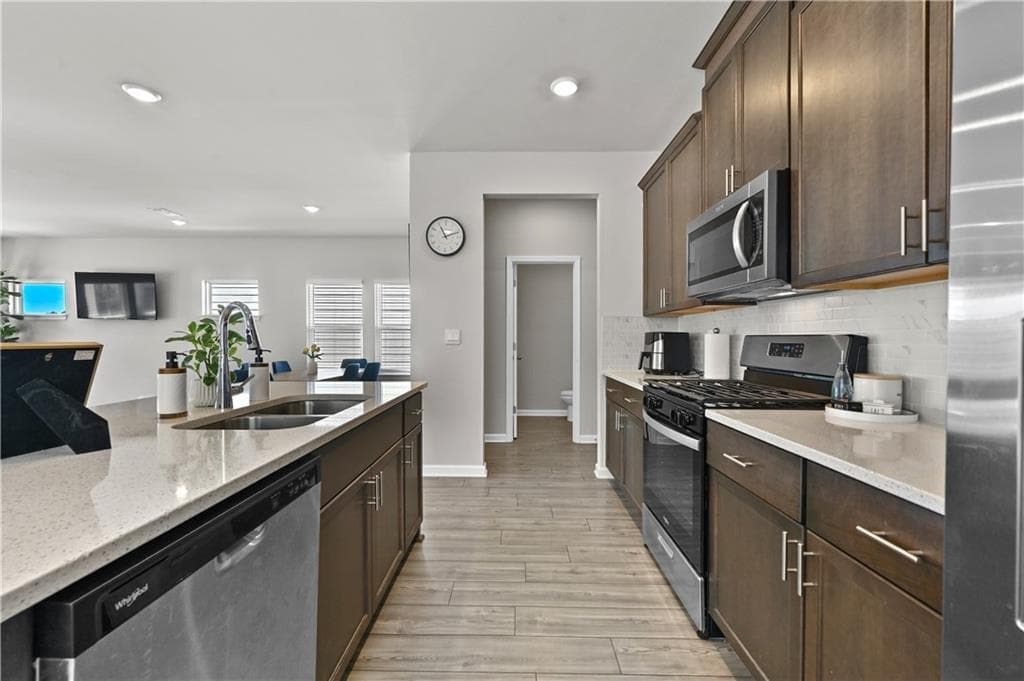 3 bedroom, 3 bathroom, 2,064 sq ft single family residence for sale at 1280 Lyon way Drive, Lawrenceville, GA 30044 — photo 10