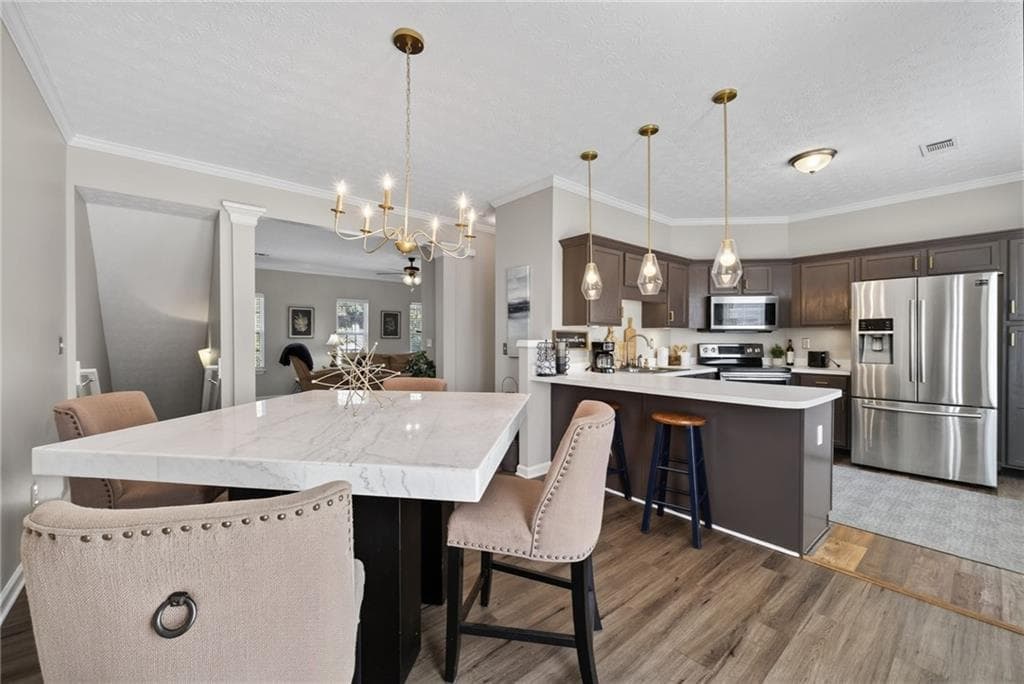 3 bedroom, 4 bathroom, 2,112 sq ft townhouse for sale at 4712 Poplar Ridge Court, Oakwood, GA 30566 — photo 5